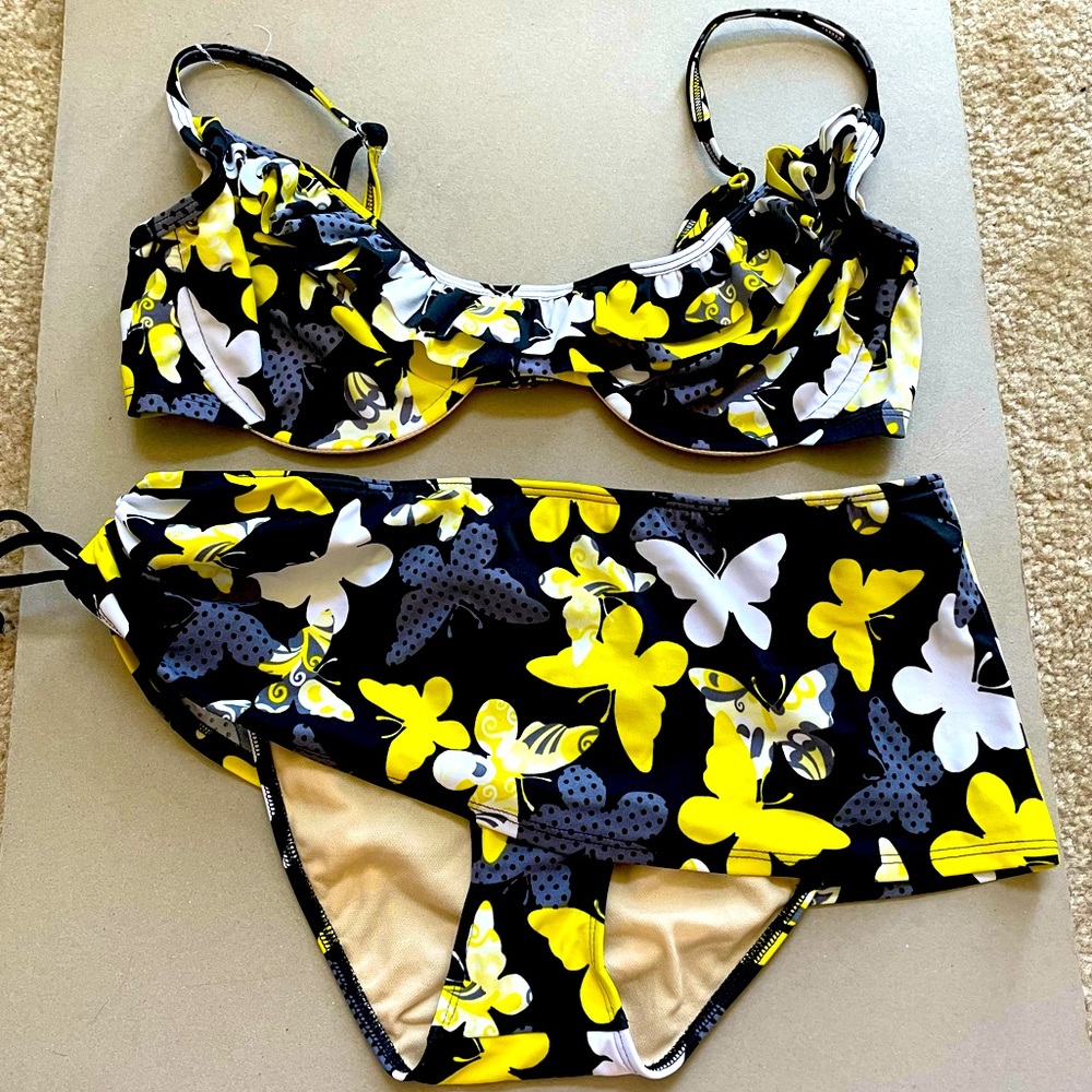 dELiA*s butterfly bikini